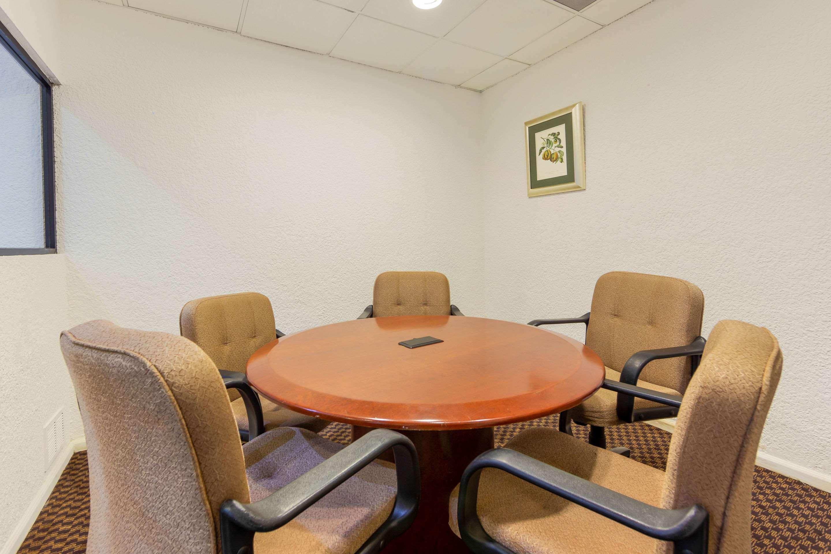 Quality Inn Nuevo Laredo Buitenkant foto