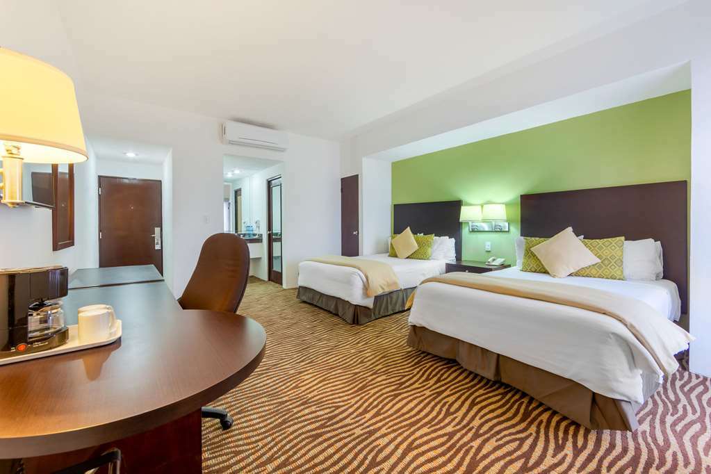 Quality Inn Nuevo Laredo Kamer foto